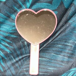 Heart-Shaped Pink Hand Mirror